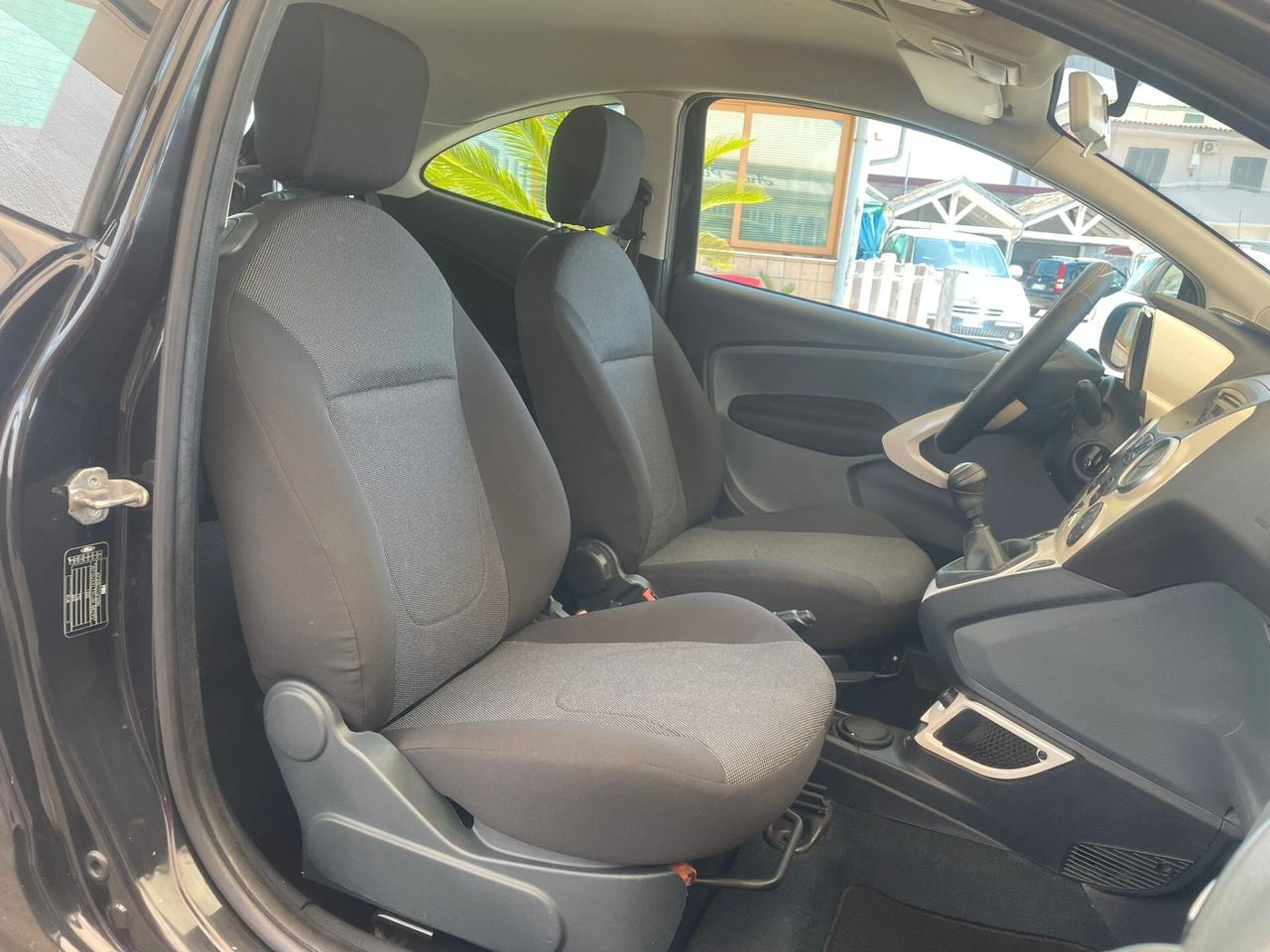 Ford Ka 1.2 8V 69CV Titanium
