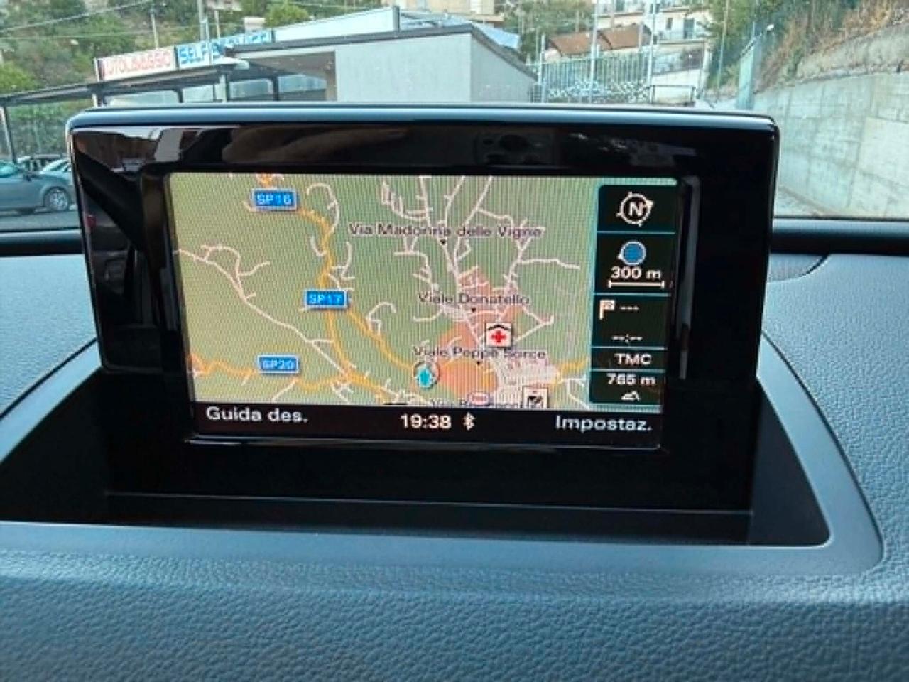Audi Q3 2.0 TDI 150 CV S-LINE