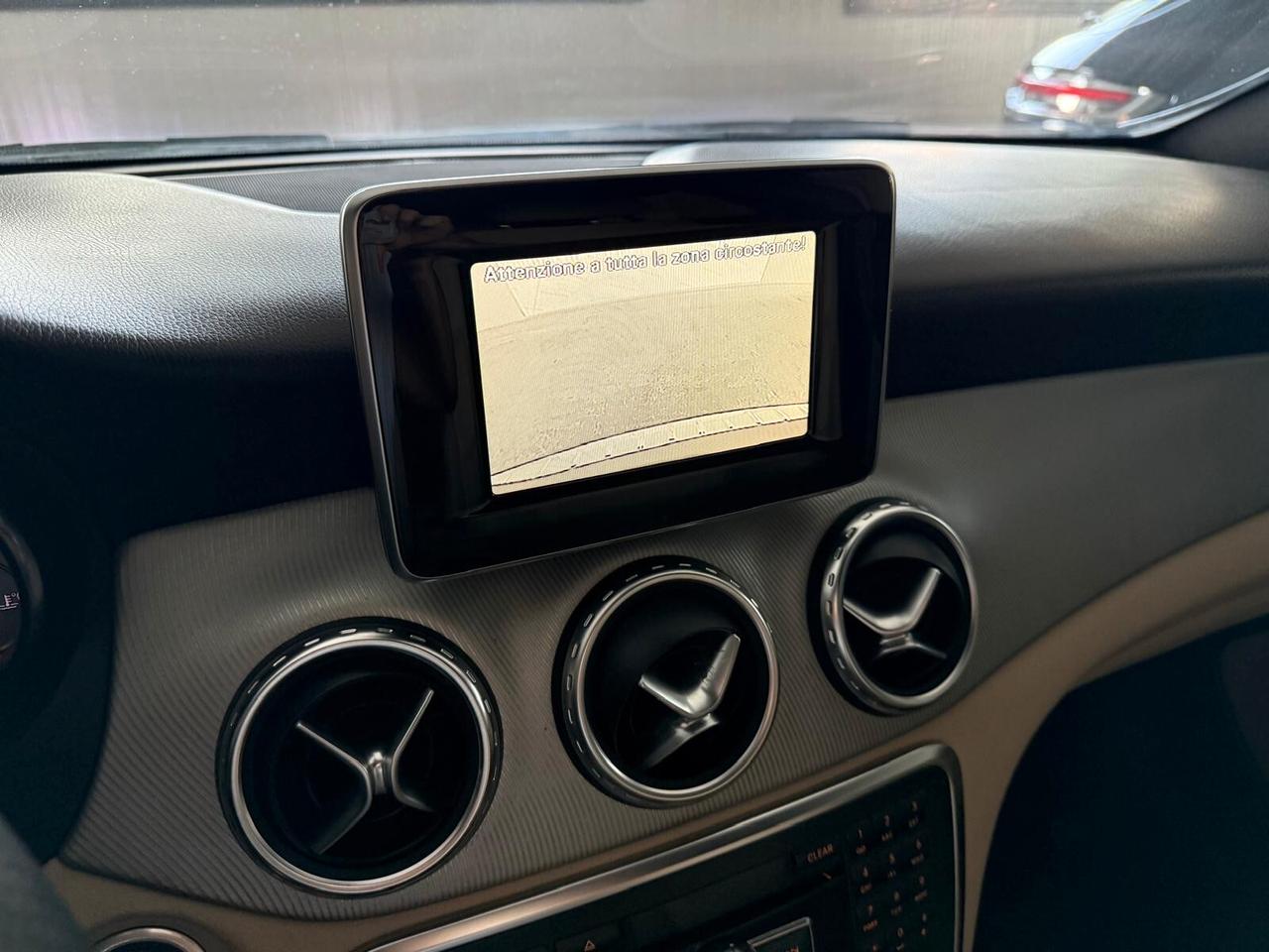 Mercedes Gla 200 Cdi Premium