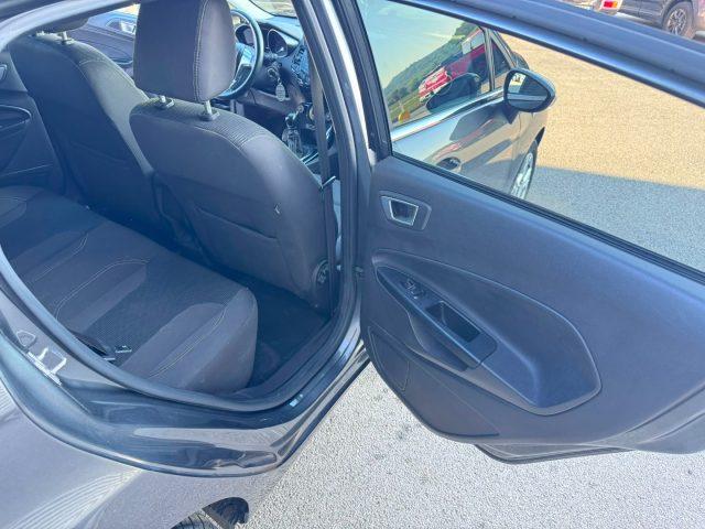 FORD Fiesta 1.4 5 porte GPL DI CASA Titanium OK NEOPATENTATO
