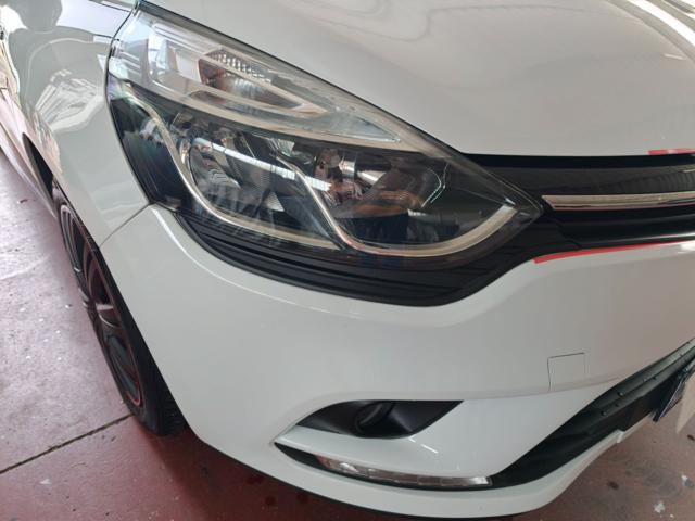RENAULT Clio 1.2 Benzina ( KM 90.000 TAGLIANDATI )