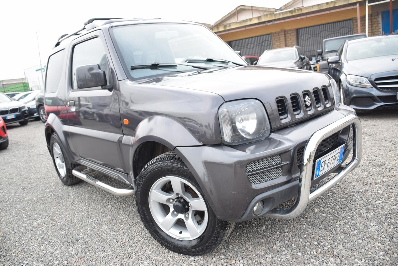 Suzuki Jimny 4X4 - GANCIO TRAINO TETTO PANORAMICO 1.3i 16V 85CV Special NAVI CAM ANDROID CARPLAY