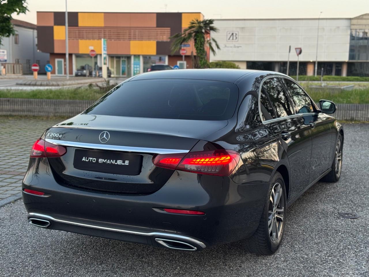 Mercedes E 220d 160cv 9G-Tronic Business Sport