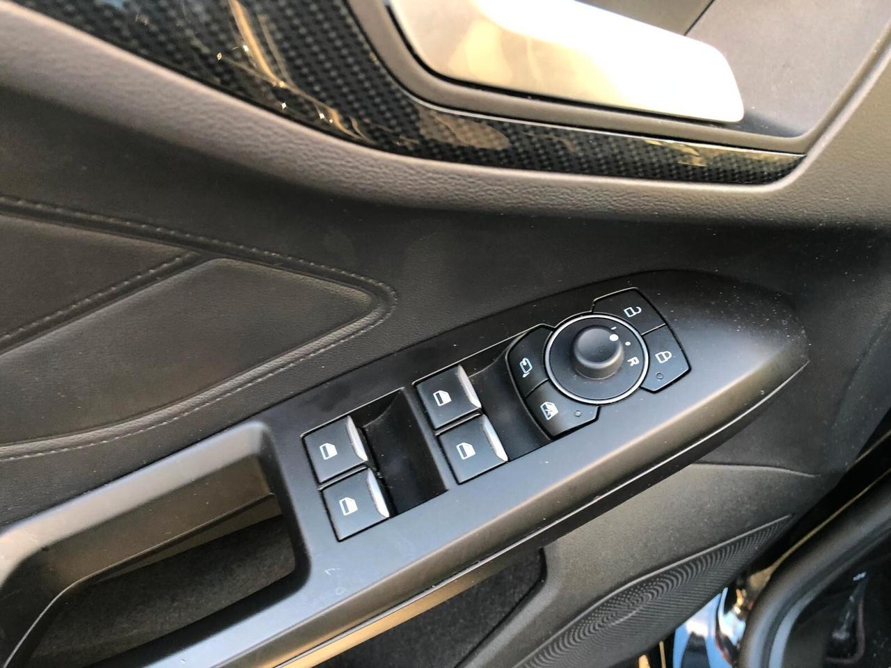 Ford Focus 1.0 EcoBoost Hybrid 125 CV 5p. ST-Line X