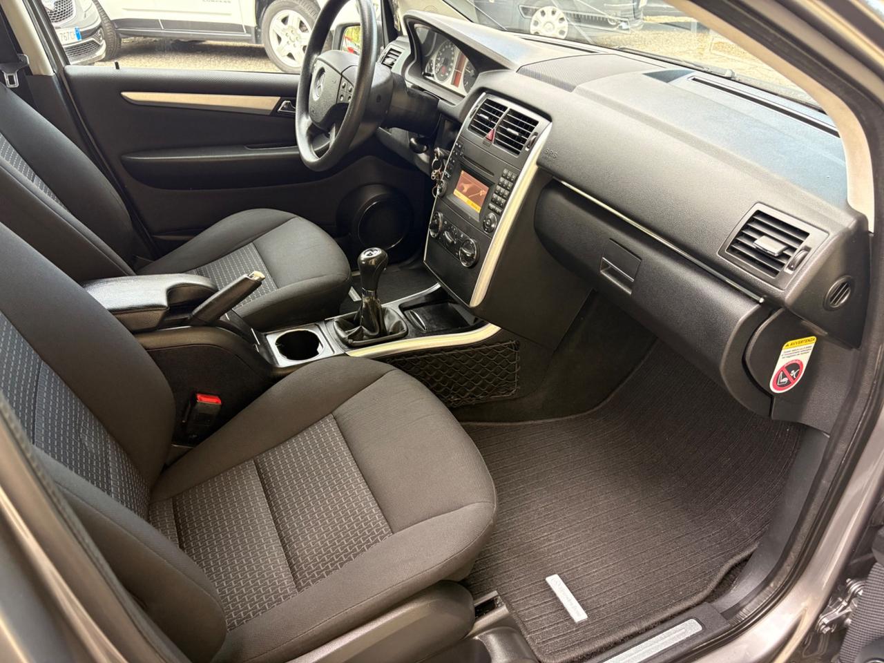 Mercedes-benz B 180 CDI Premium