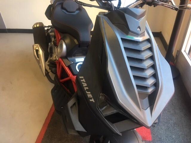 Italjet Dragster 300 ABS