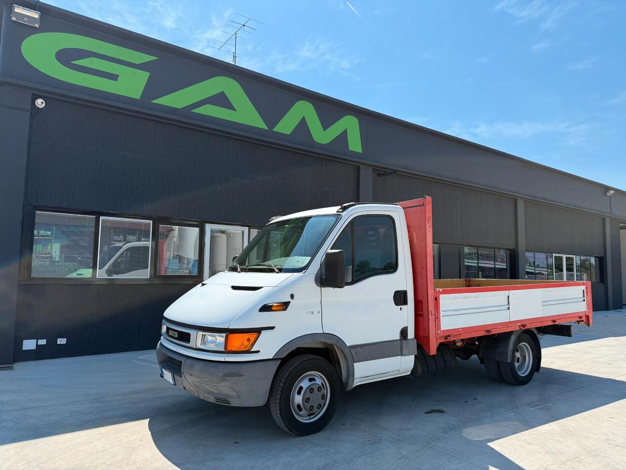 Iveco Daily 35C13 cassone fisso / euro3 / cambio manuale