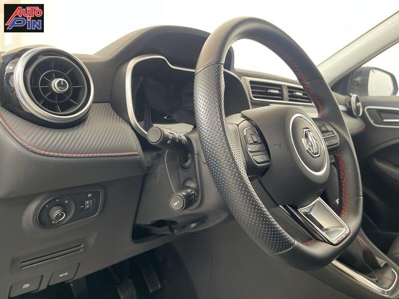 MG ZS 1.5 VTi-tech Luxury *Rcamera*Pelle*