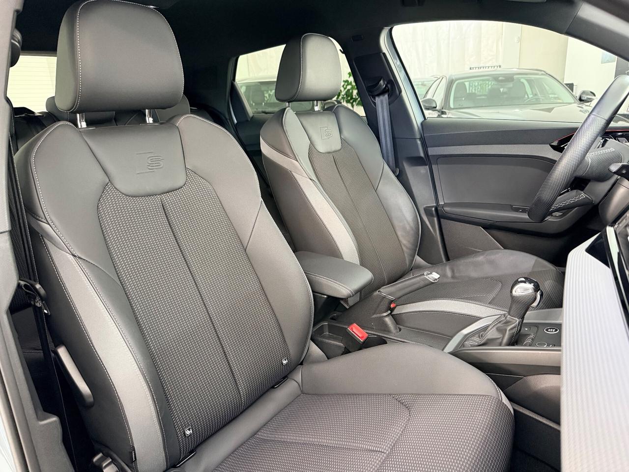 Audi A1 allstreet 30 TFSI S tronic Identity Contrast 110cv