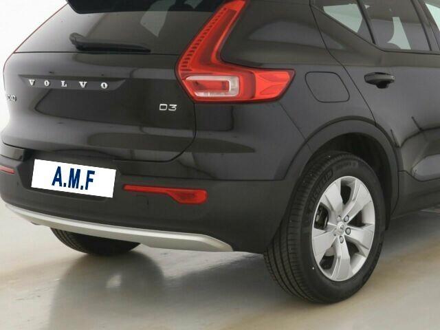 Volvo XC40 D3 Momentum Pro Automatica Diesel Euro6 Navi Cerchi e Clima