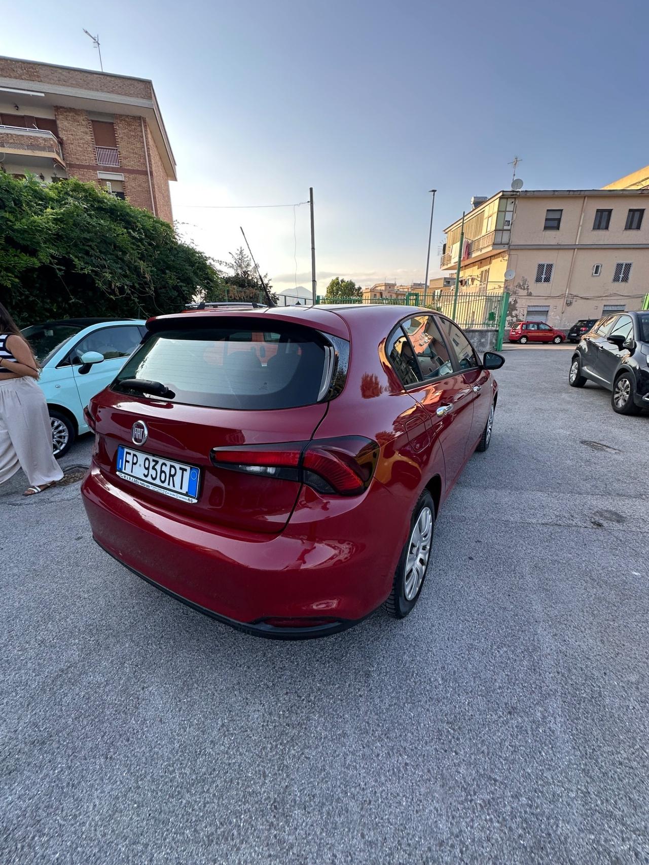 Fiat Tipo 1.6 Mjt S&S 5 porte Easy