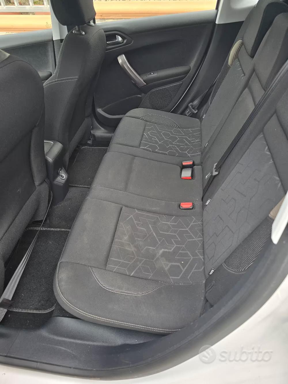 Peugeot 2008 1.6 Diesel Allure - Anno 2014