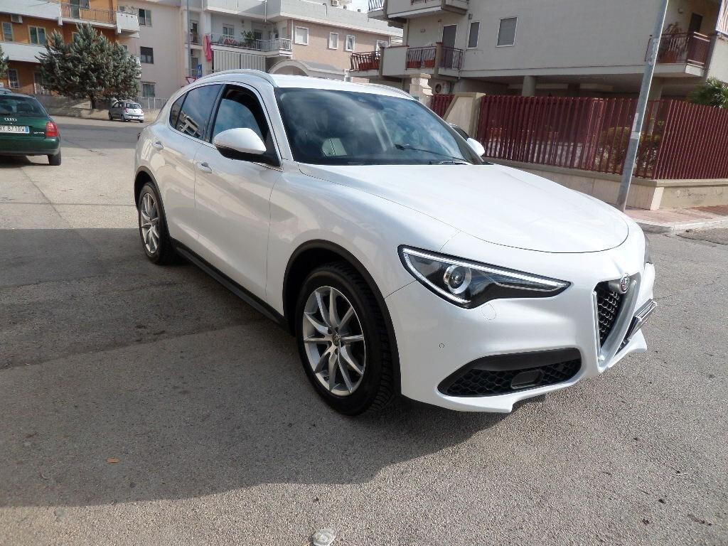 ALFA ROMEO STELVIO 2.2 TD 190CV AT8 RWD EXECUTIVE - Navi-Pelle-2 Park-Camera