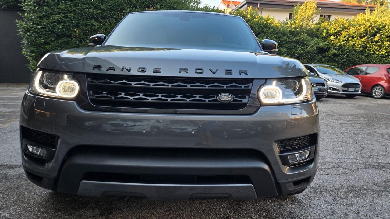 Land Rover Range Sport 3.0 TDV6 HSE Dynamic Editio