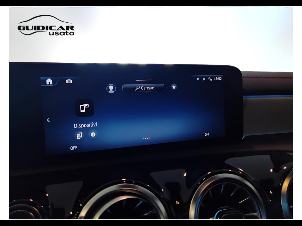 Mercedes-Benz CLA Coupe - C118 2023 - CLA Coupe 200 d AMG Line Advanced Plus auto