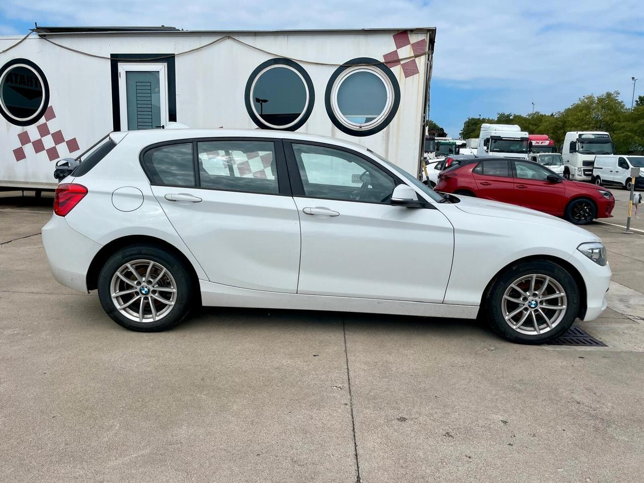 Bmw 116 116i 5p. Sport ***INCIDENTATA*** 2016