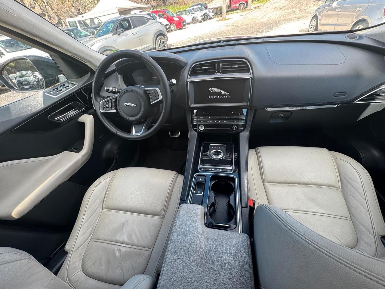 Jaguar F-Pace 2.0 D 180 CV AWD aut. Portfolio