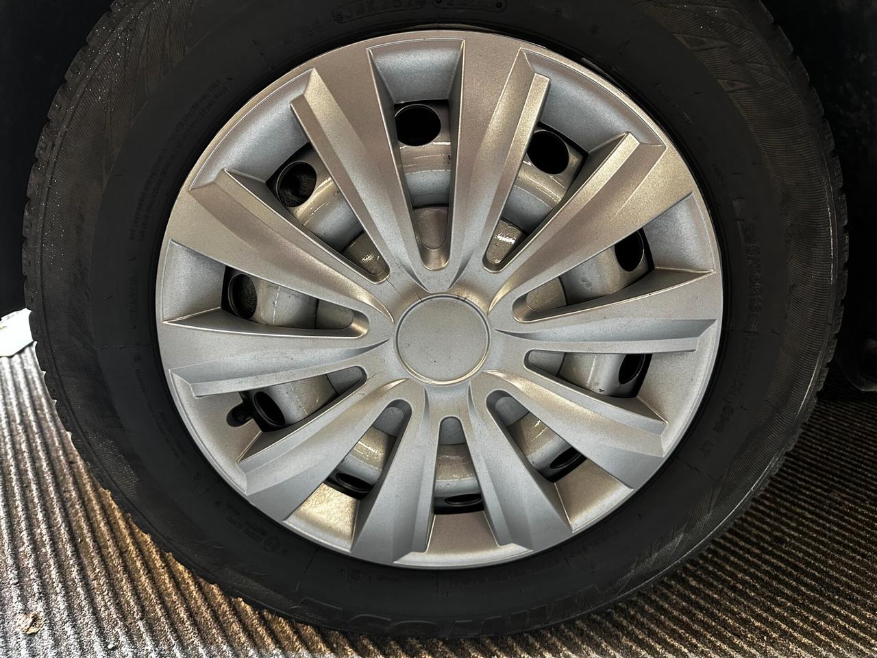 Volkswagen Transporter Caravelle 2.5 TDI/131CV PL Trendline