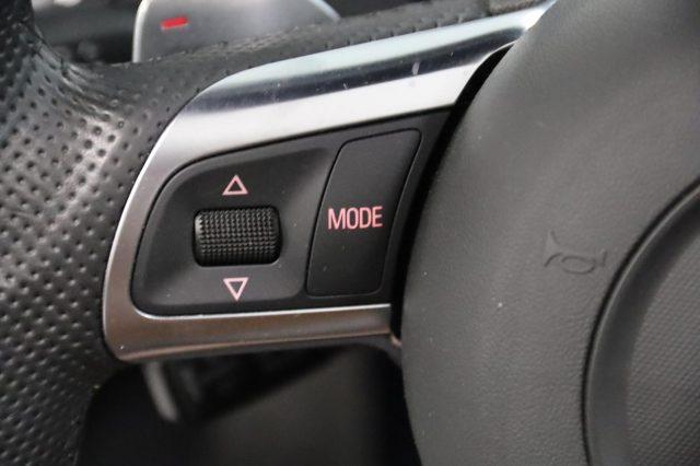 AUDI R8 Spyder 5.2 V10 FSI quattro R tronic