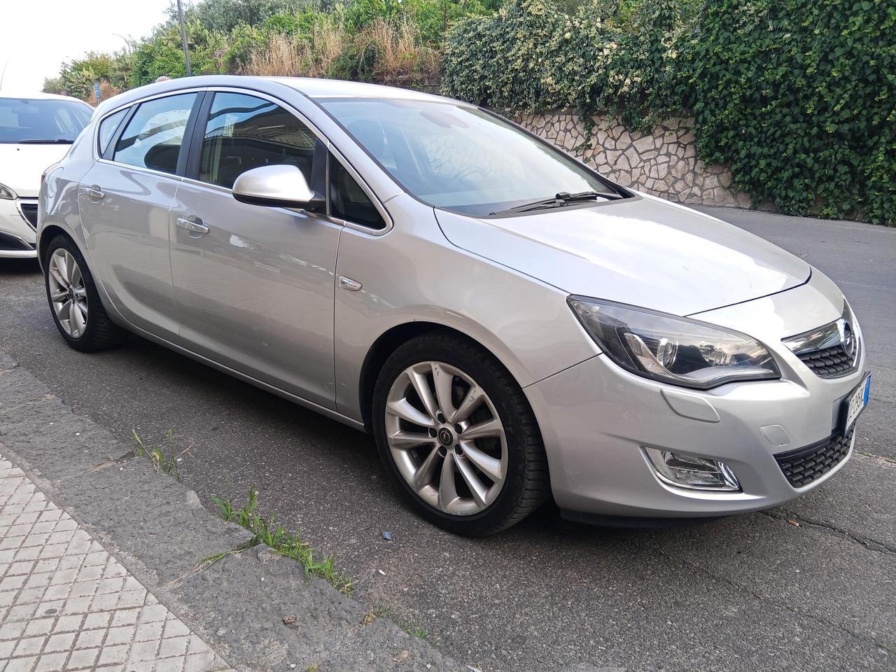 Opel Astra 1.7 CDTI 125CV 5 porte Cosmo