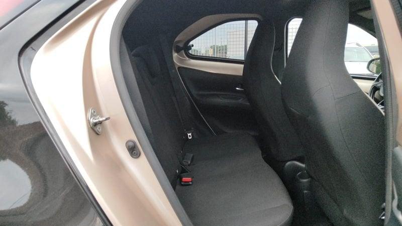 Toyota Aygo X Aygo X 1.0 VVT-i 72 CV 5 porte Trend