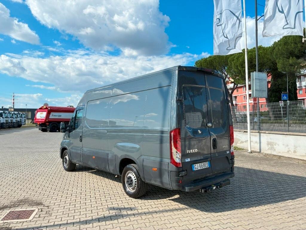 IVECO DAILY 35S16 T25-054