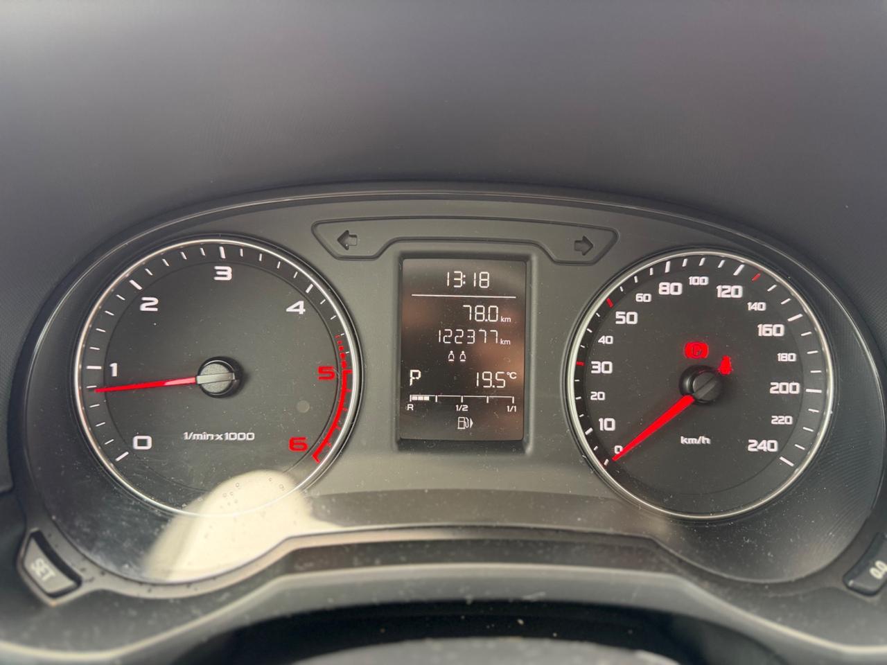 Audi A1 1.6 TDI S tronic line edition plus