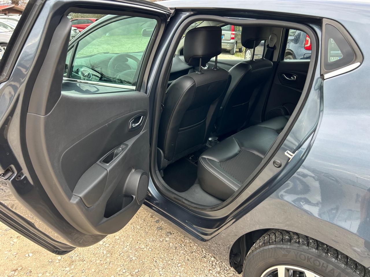 Renault Clio TCe 12V 90 CV GPL 5 porte Duel neopatentati rate