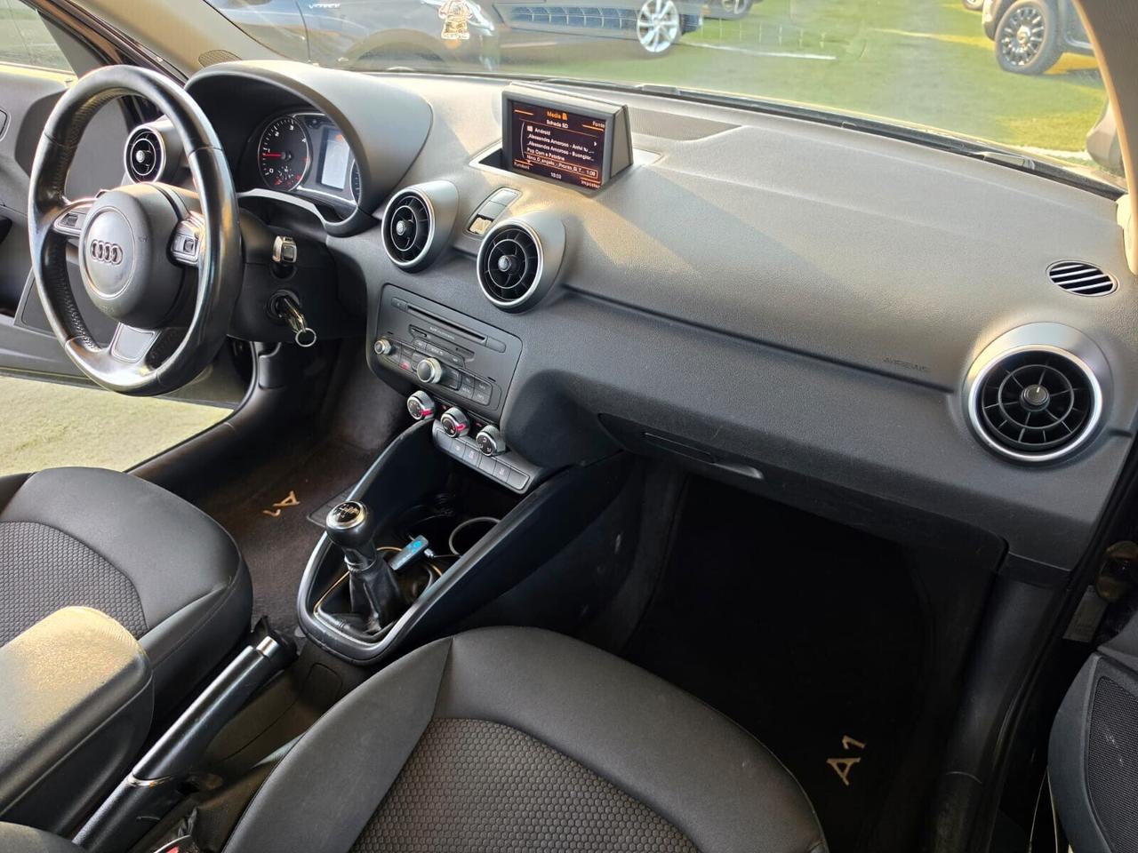 Audi A1 1.6 TDI Ambition 5 Porte