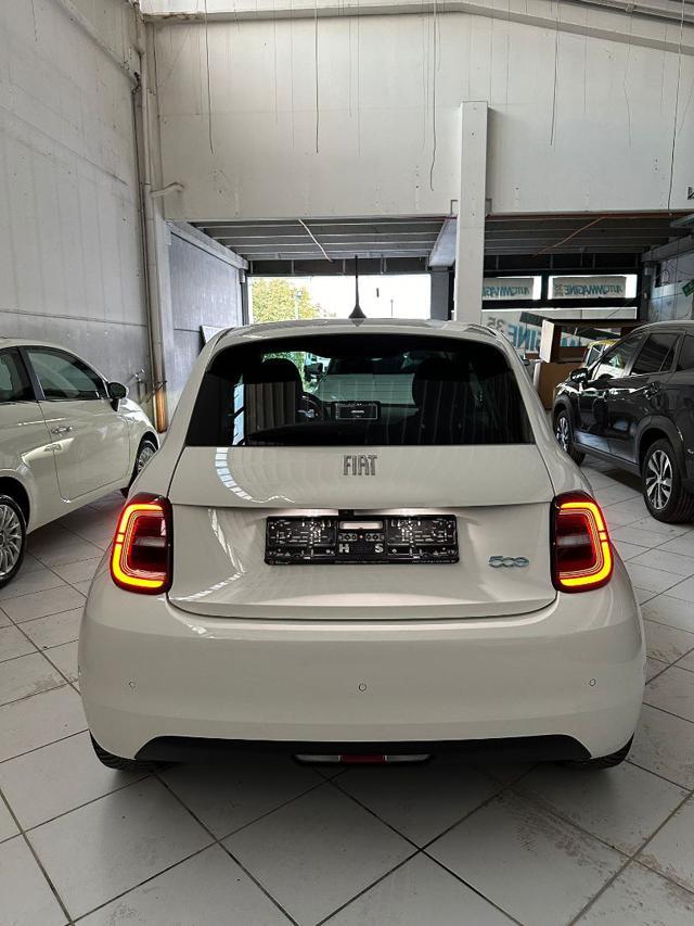 FIAT 500e Icon Limousine 42kw