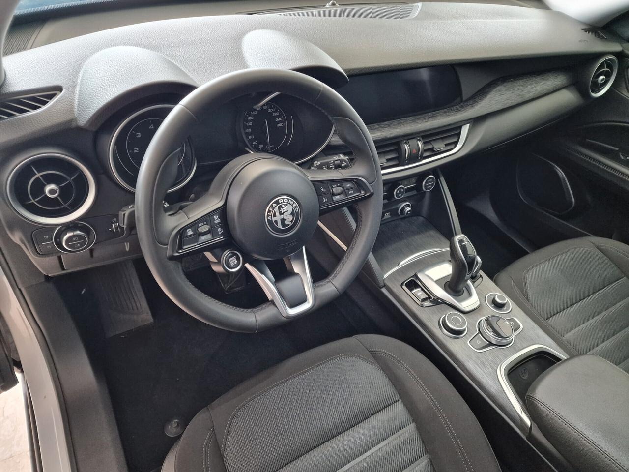 Alfa Romeo Stelvio 190 CV Q4
