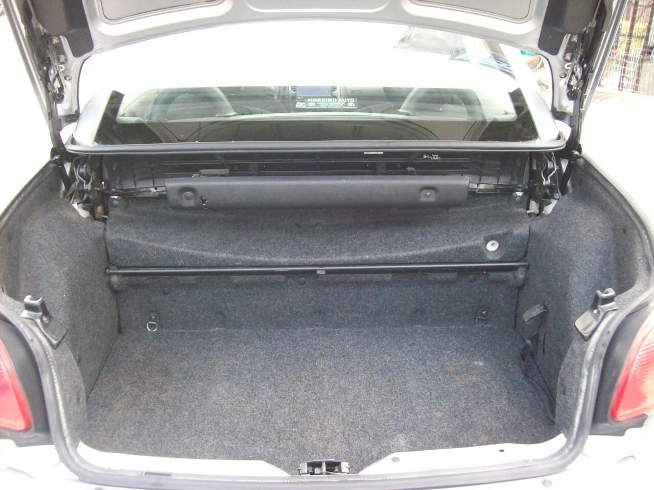 Peugeot 206 1.6 HDi FAP CC RC Line