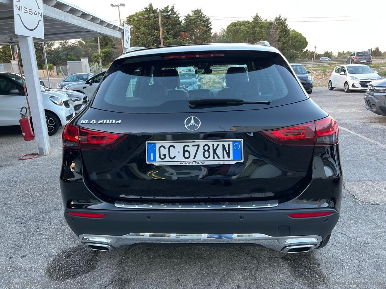 MERCEDES-BENZ GLA 200 d Automatic Sport Plus