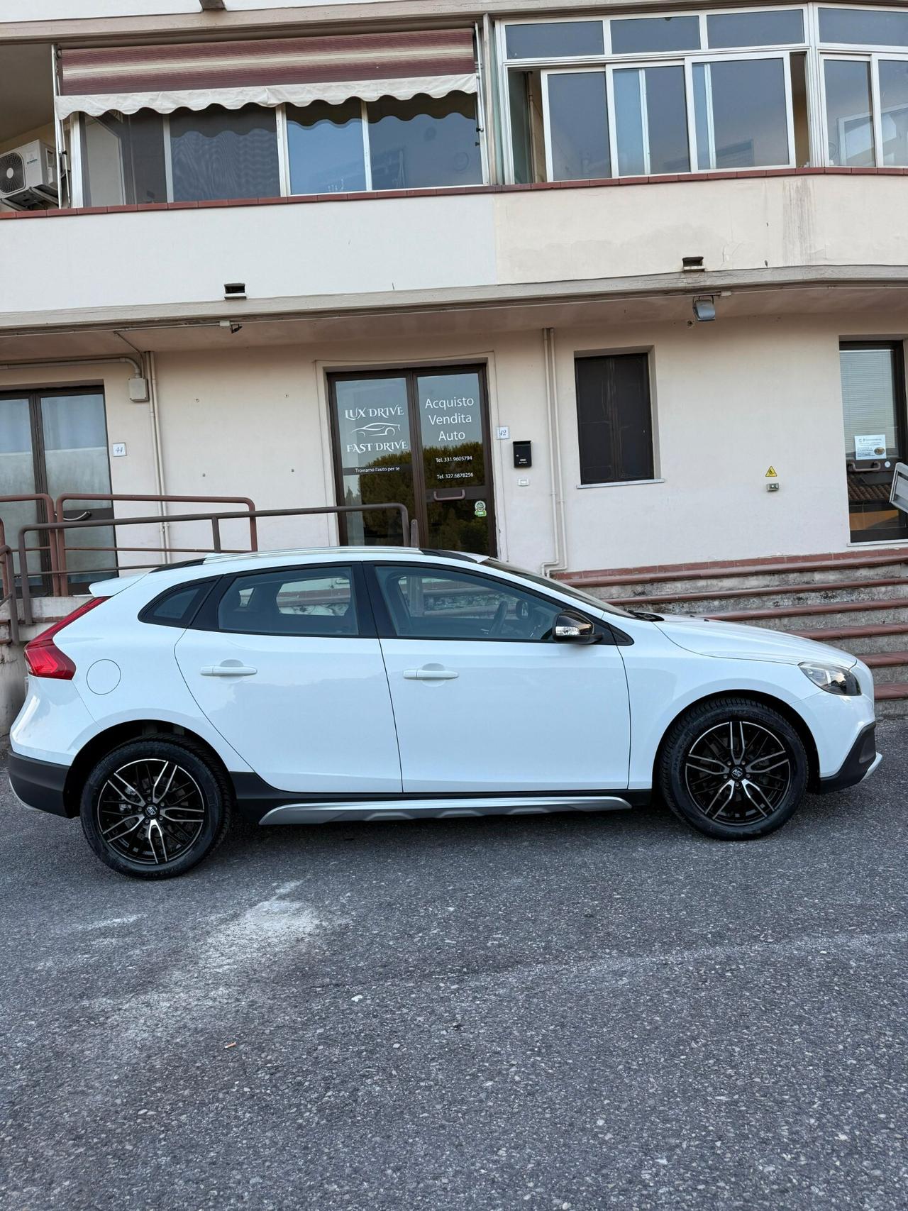 Volvo V40 Cross Country V40 Cross Country D2 1.6 Momentum