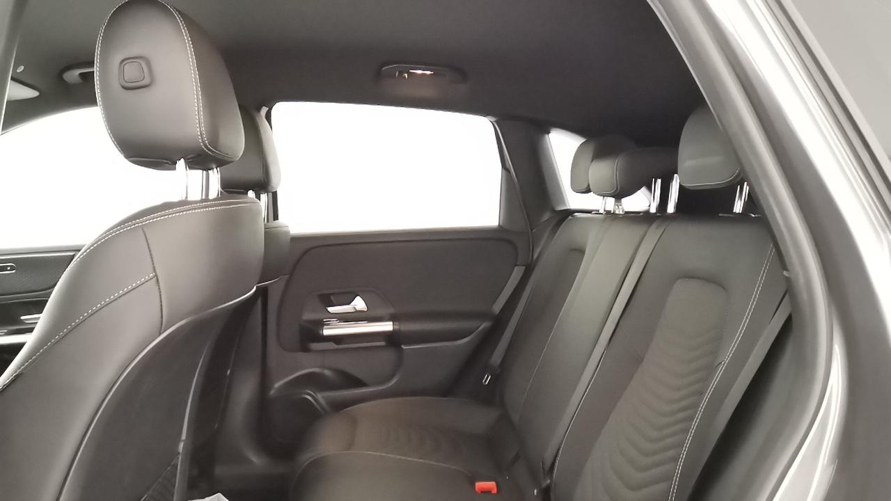 Mercedes-Benz Classe B - W247 2023 - B 180 d Progressive Advanced Plus auto