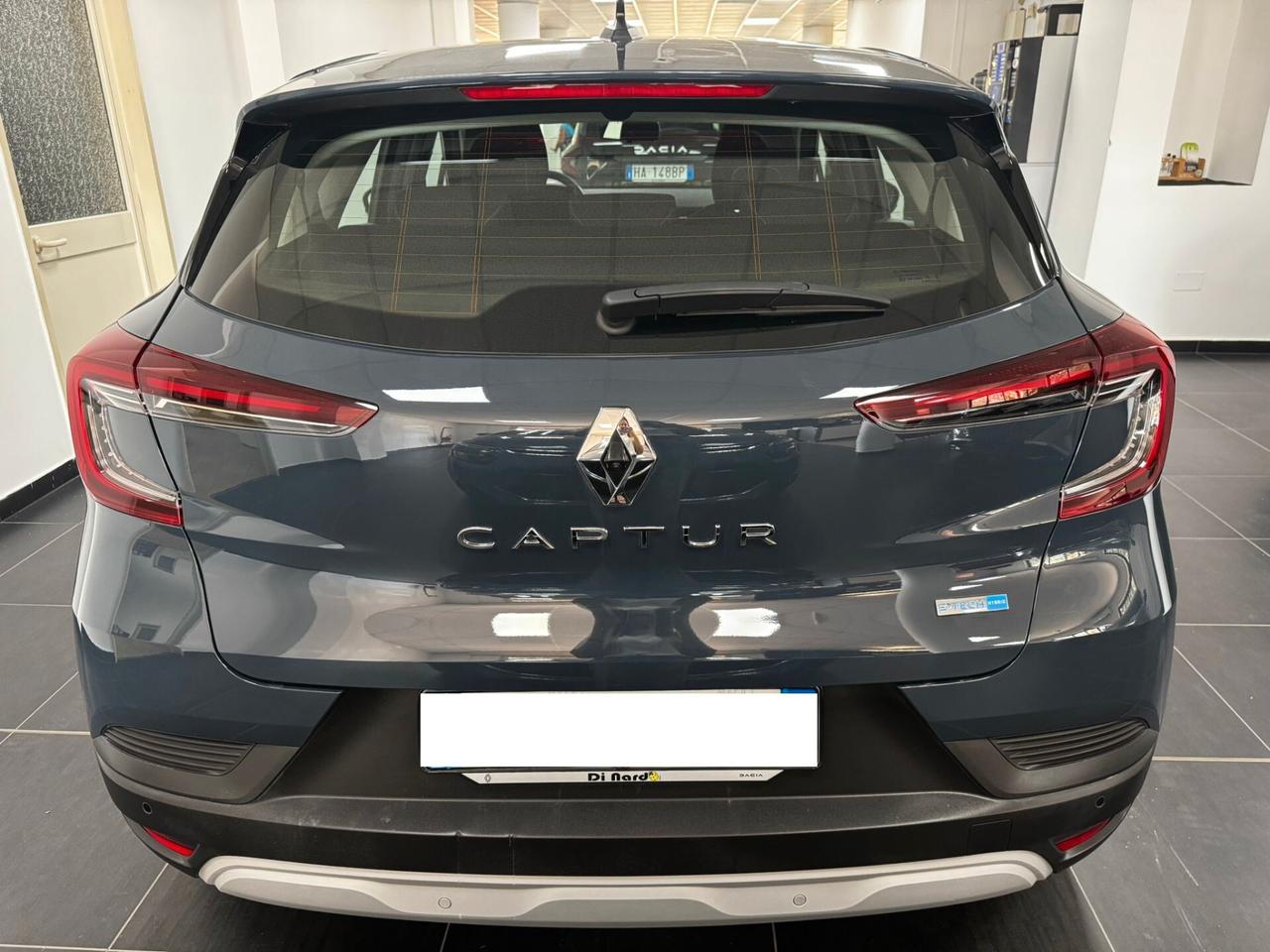 Renault Captur Full Hybrid E-Tech 145 CV Zen