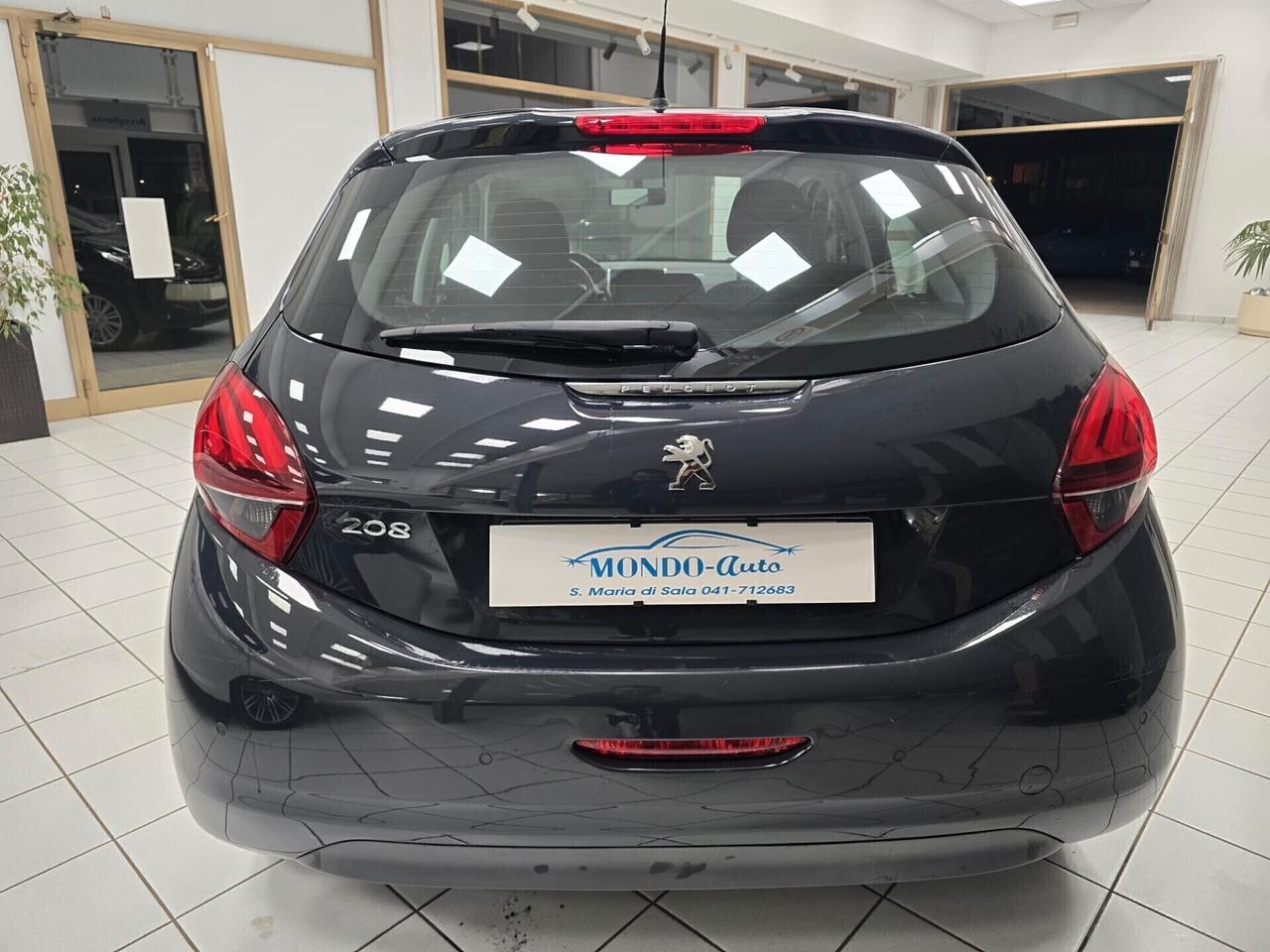 Peugeot 208 PureTech 82 5 porte Active 2018 NEOPATENTATI