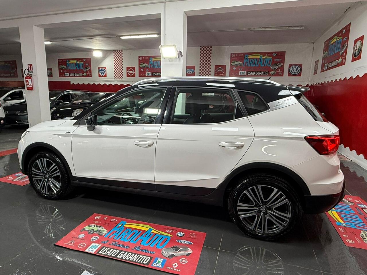 Seat Arona 1.0 TGI FR 90cv - 2019