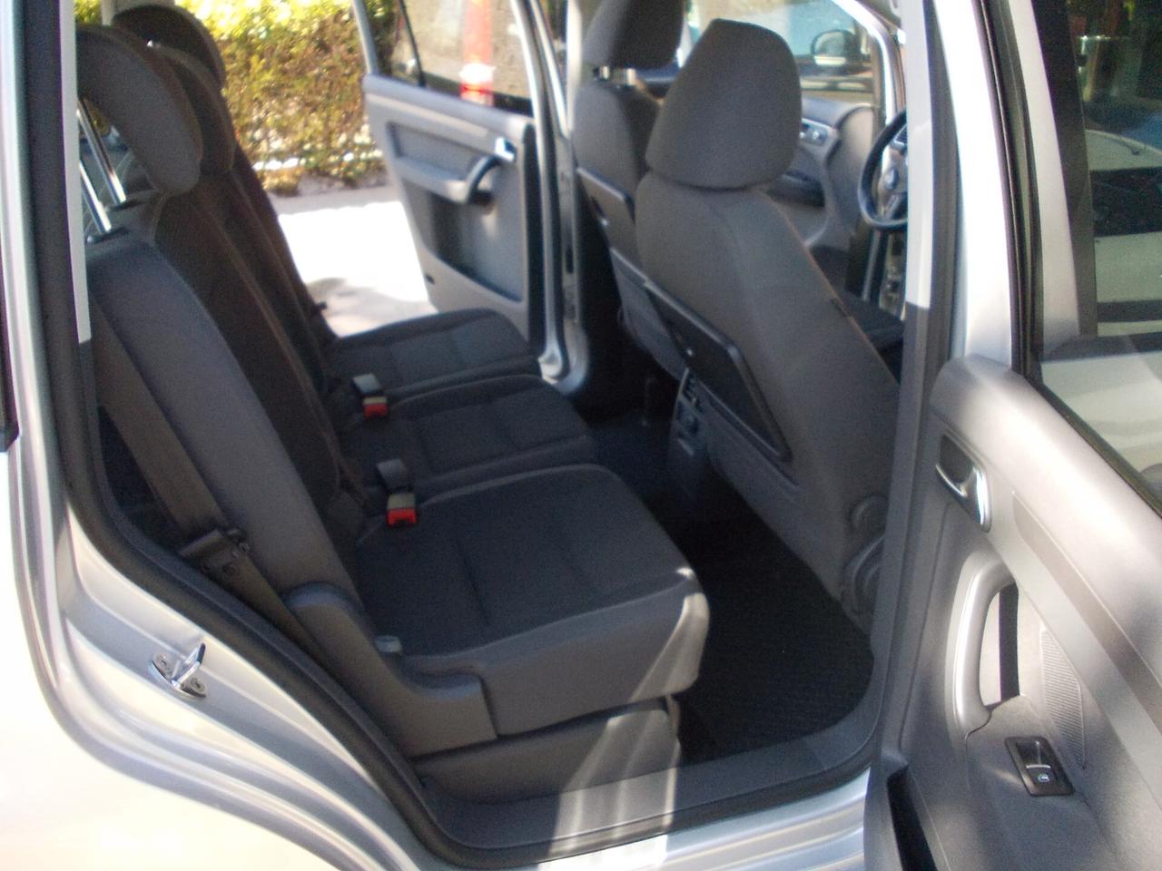 Volkswagen Touran 1.6 TDI 7posti