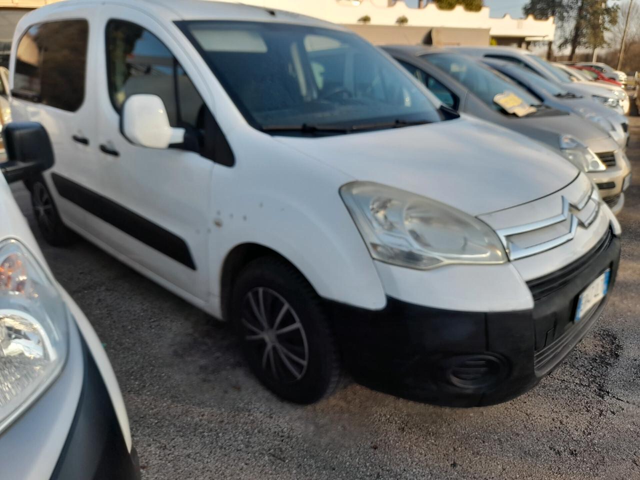 Citroen Berlingo autocarro 3 posti