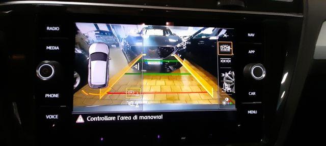 VOLKSWAGEN Tiguan 2.0 TDI SCR DSG Business NAVI LED VIDEO