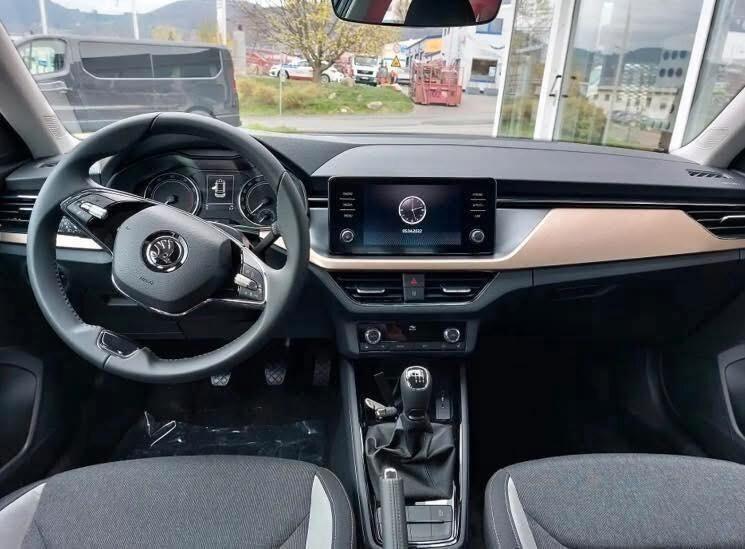 Skoda Kamiq STYLE 150 CV BENZINA NOLEGGIO AUTO NO SCORING