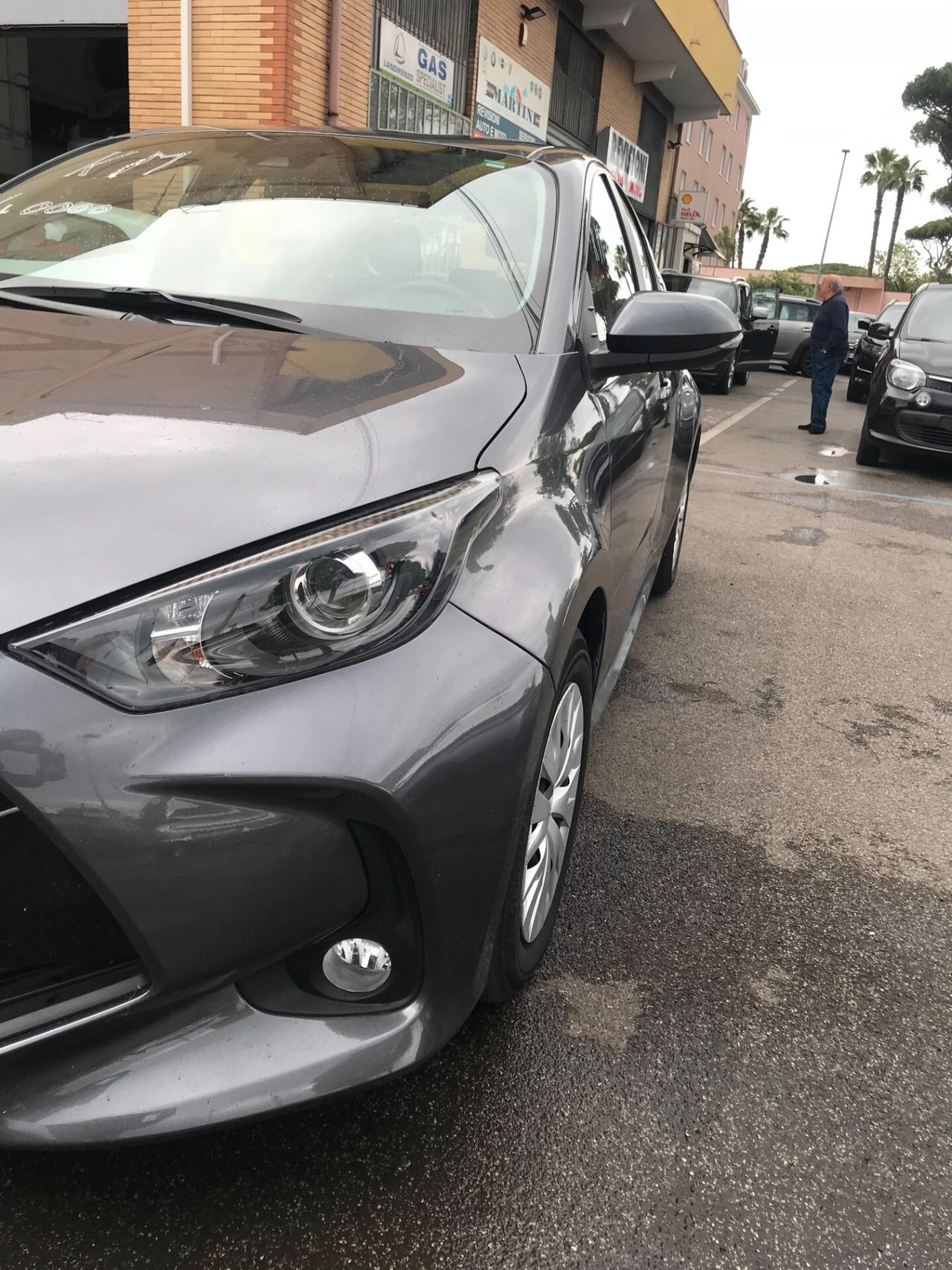 Toyota Yaris 1.5 Hybrid 5 porte Business