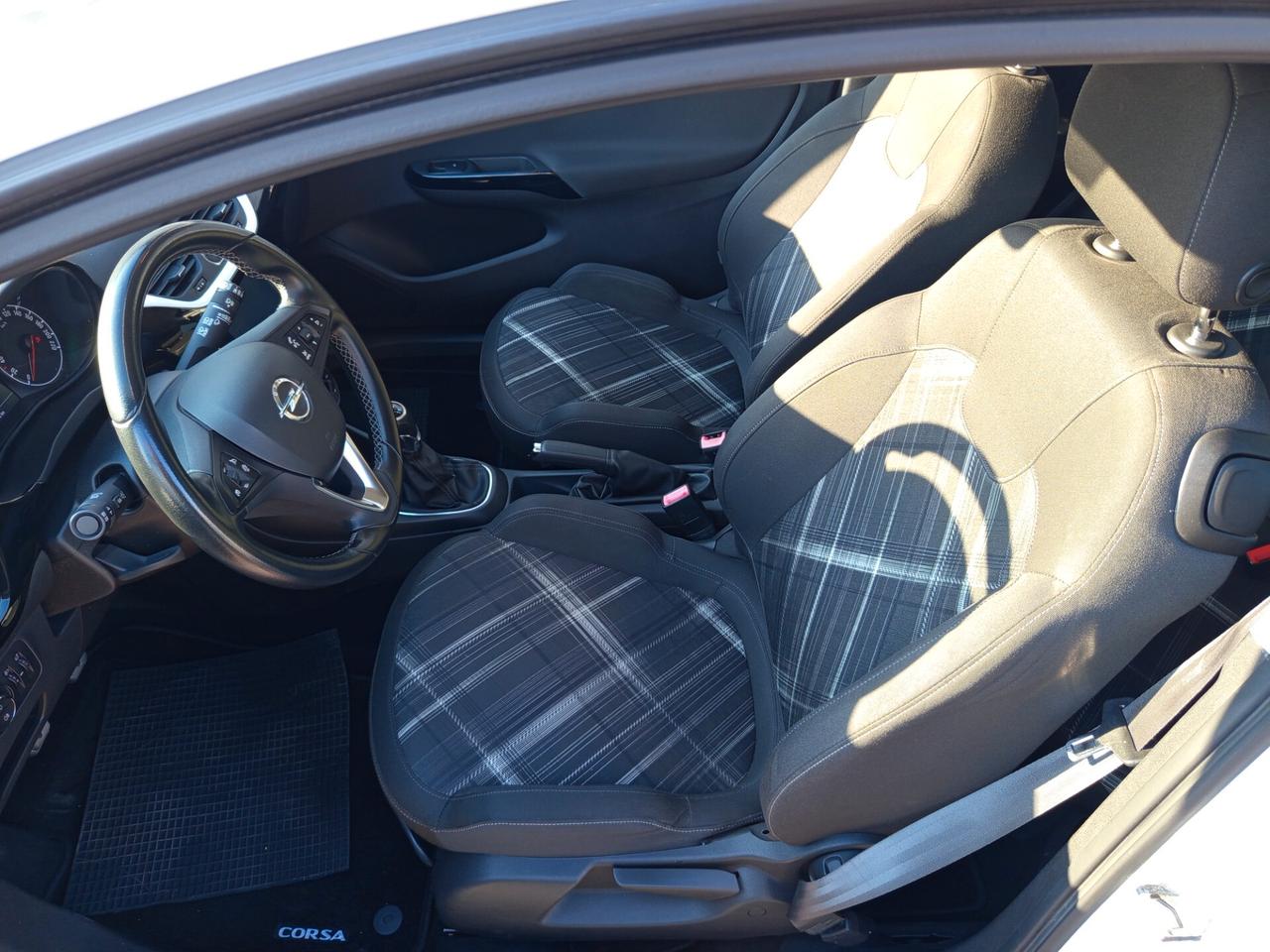 Opel Corsa 1.3 CDTI OPC LINE