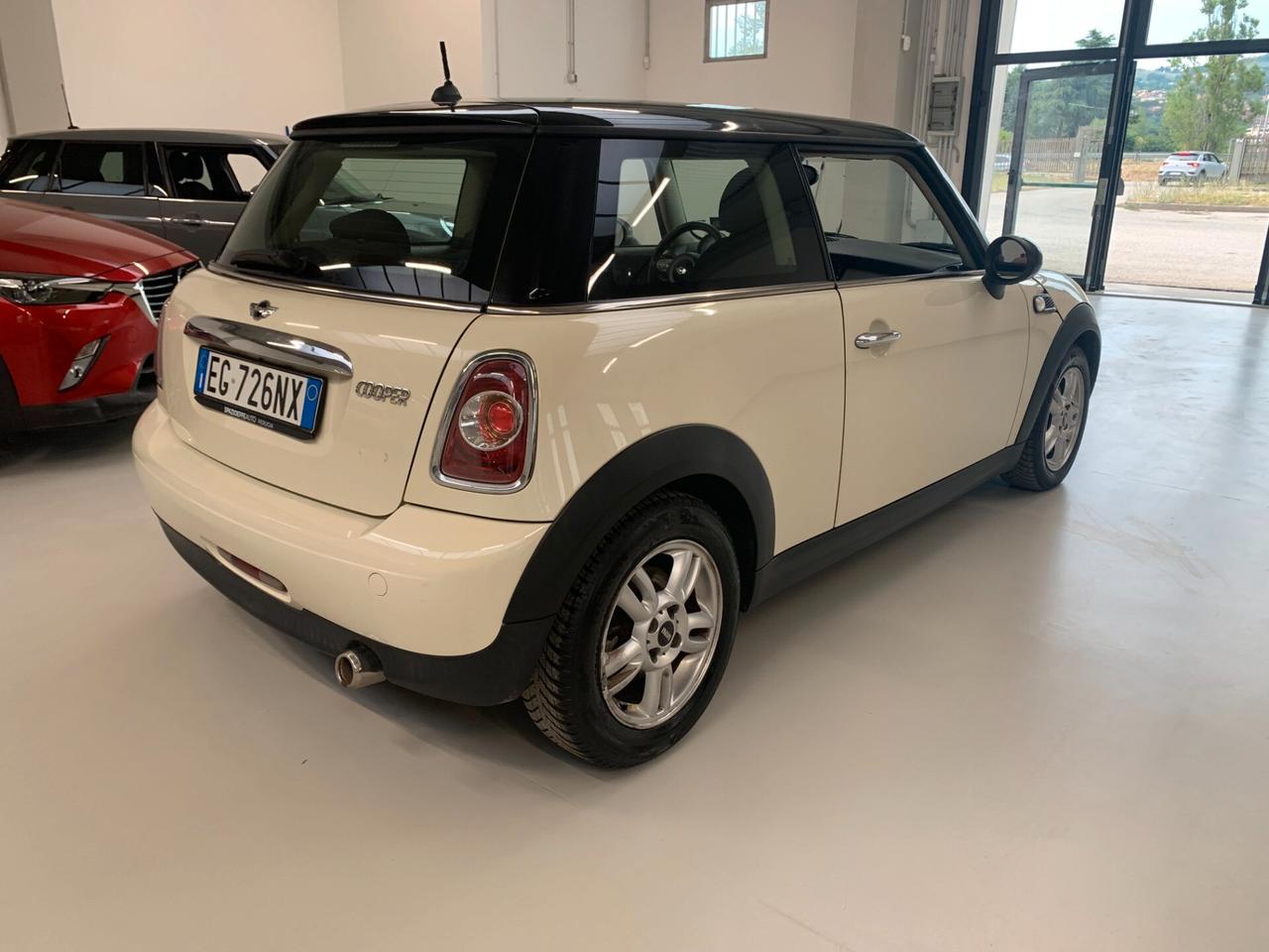 Mini 1.6 16V Cooper D