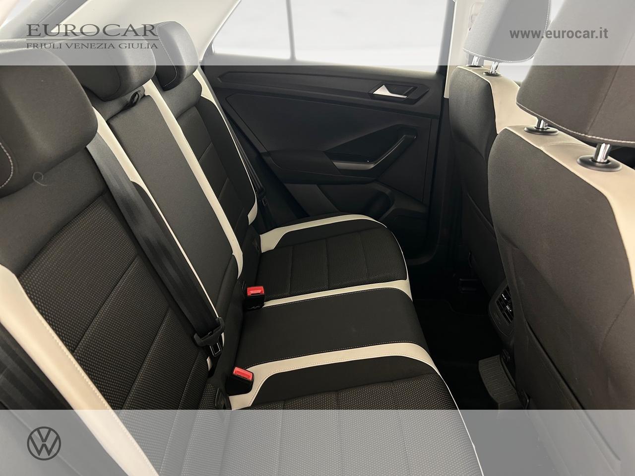 Volkswagen T-Roc 1.6 tdi advanced