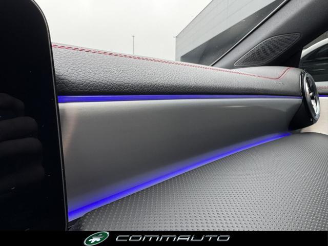 MERCEDES-BENZ CLA 180 Automatic AMG Line Premium