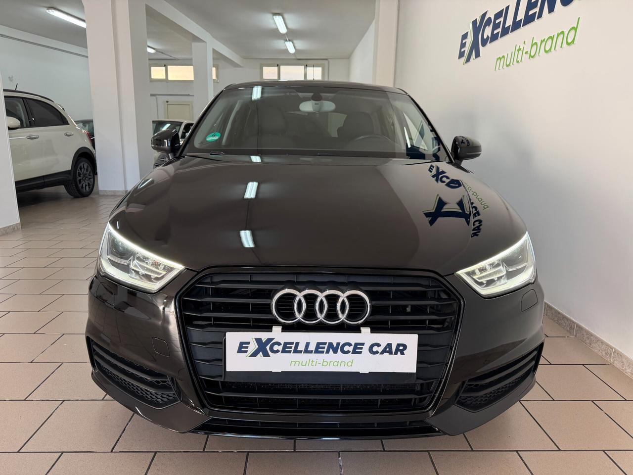 Audi A1 SPB 1.0 TFSI S-LINE LED/NAVI