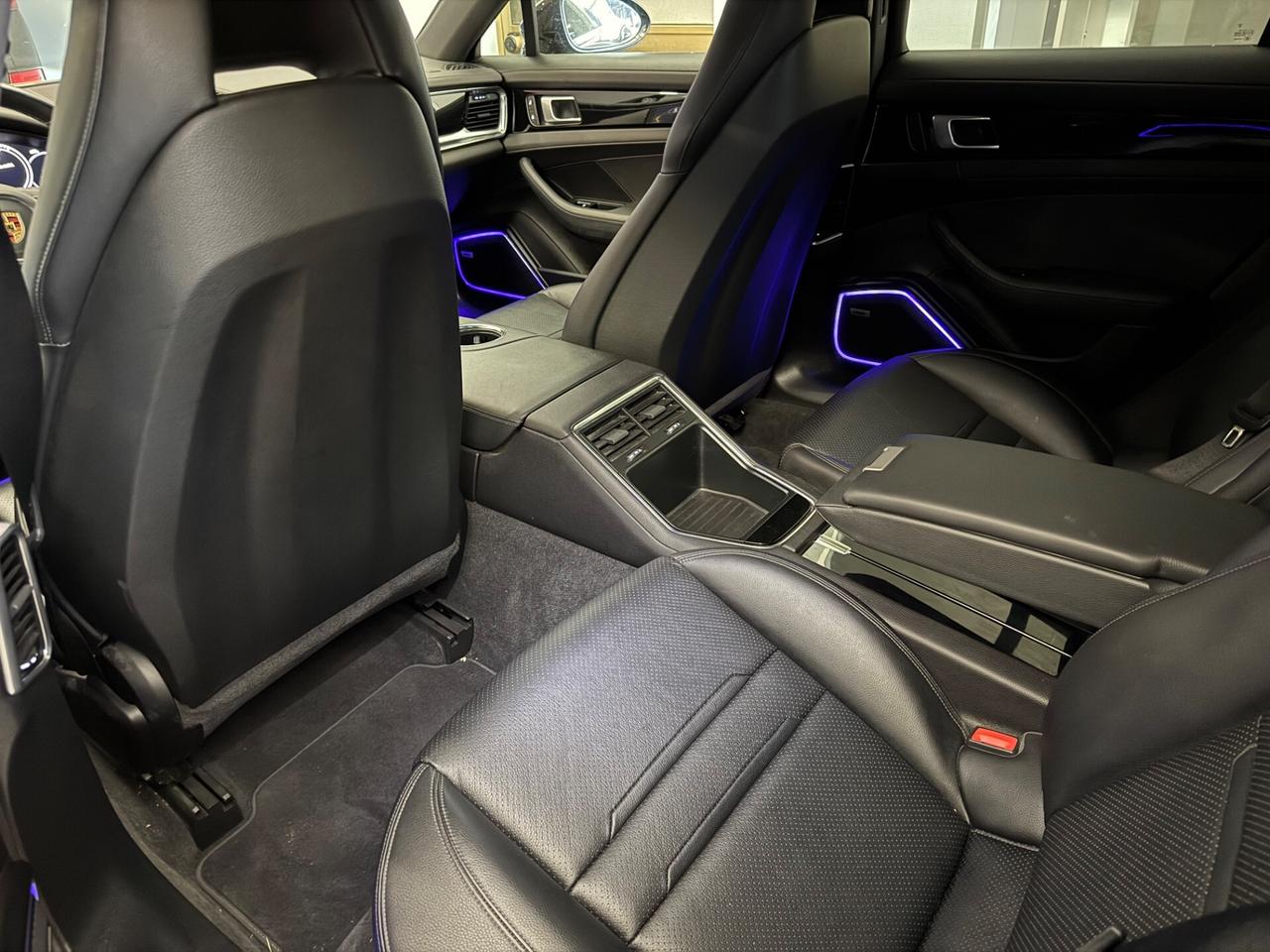 Porsche Panamera 2.9 4 Panamera 4 Berlina Ive esposta .