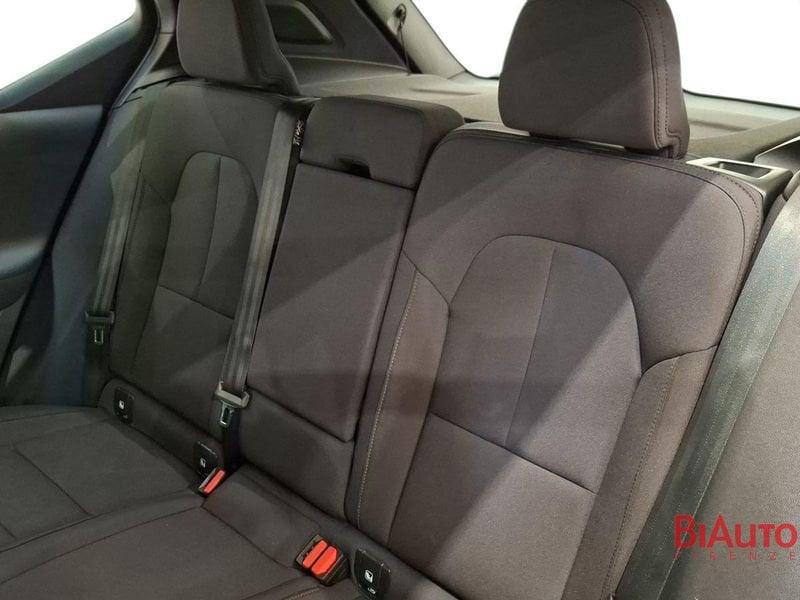 Volvo XC40 XC40 1.5 t2 Momentum my21